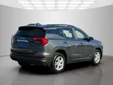 2021 GMC Terrain photo 3