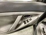 2011 Toyota Camry photo 20
