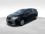 2025 Chrysler Pacifica photo 7