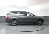 2019 Ford Expedition Max photo 2