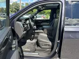 2025 GMC Yukon photo 17