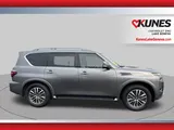 2022 Nissan Armada photo 3