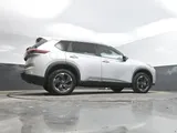 2025 Nissan Rogue photo 36