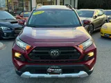 2019 Toyota RAV4 photo 3