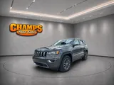 2018 Jeep Grand Cherokee photo 2