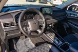 2024 Mitsubishi Outlander photo 6