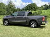 2019 Ram 1500 photo 3