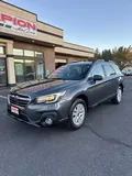 2018 Subaru Outback photo 1