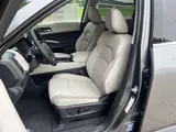 2026 Nissan Pathfinder photo 8