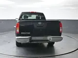 2016 Nissan Frontier photo 8