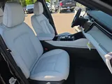 2026 Jeep Cherokee photo 10