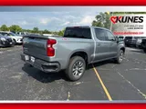 2026 Chevrolet Silverado 1500 photo 4
