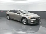 2022 Chevrolet Malibu photo 28