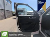 2022 Ford Explorer photo 12