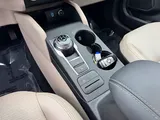 2020 Ford Escape photo 17
