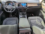 2024 Volkswagen Atlas photo 13