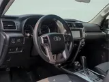 2017 Toyota 4Runner photo 14