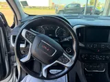 2020 GMC Terrain photo 17
