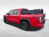 2026 Nissan Frontier photo 5