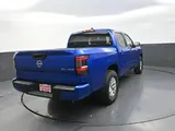 2024 Nissan Frontier photo 8