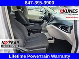 2023 Chrysler Voyager photo 44
