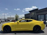 2018 Chevrolet Camaro photo 3