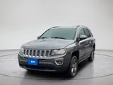 2016 Jeep Compass photo 1