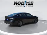 2026 Nissan Sentra photo 8
