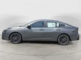 2027 Nissan Sentra photo 4