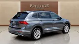 2020 Volkswagen Tiguan photo 11