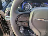 2025 Chrysler Pacifica photo 31