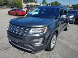 2017 Ford Explorer photo 8
