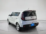 2018 Kia Soul photo 3