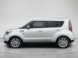 2018 Kia Soul photo 2