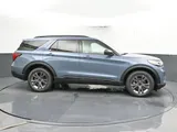 2026 Ford Explorer photo 3