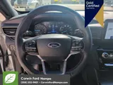 2022 Ford Explorer photo 16
