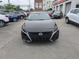 2023 Nissan Altima photo 3