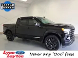 2023 Chevrolet Silverado 1500 photo 2