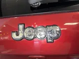 2017 Jeep Cherokee photo 8