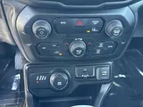 2023 Jeep Renegade photo 22
