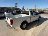 2016 Nissan Frontier photo 5