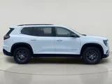 2025 GMC Acadia photo 10