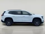 2025 GMC Acadia photo 10