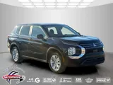 2022 Mitsubishi Outlander photo 1