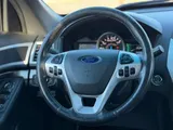2015 Ford Explorer photo 21