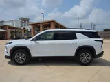 2026 Chevrolet Traverse photo 6