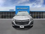 2023 Chevrolet Traverse photo 2