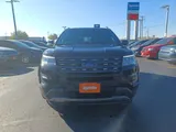 2016 Ford Explorer photo 2