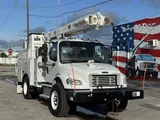 2016 Freightliner M2 106 photo 1