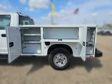 2026 Ford Super Duty F-250 SRW photo 8